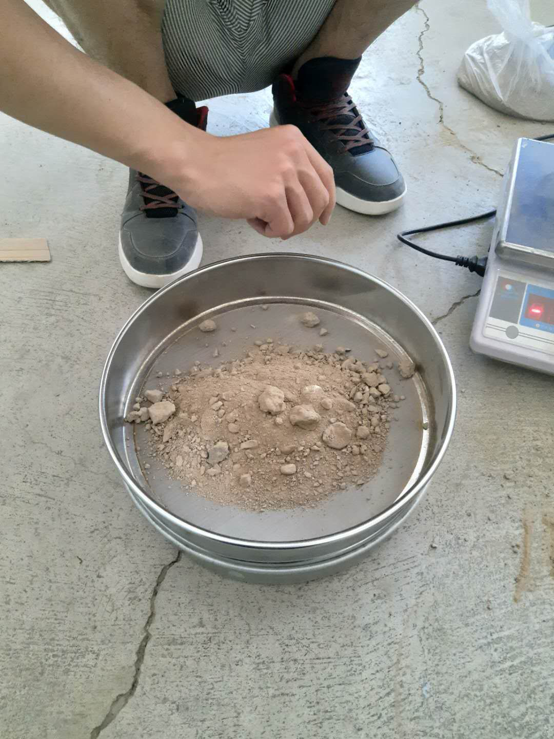英吉沙县北部八乡农村饮水安全巩固提升工程
