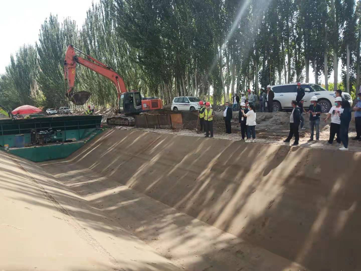 喀什噶尔河灌区疏勒县骨干工程卡达苏盖提水库进水渠节水改造项目